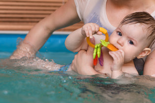  how does swim nappies work